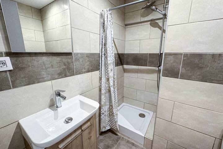 imgi_148_2df9b323-fb45-4f4f-9e82-918e17cd7218