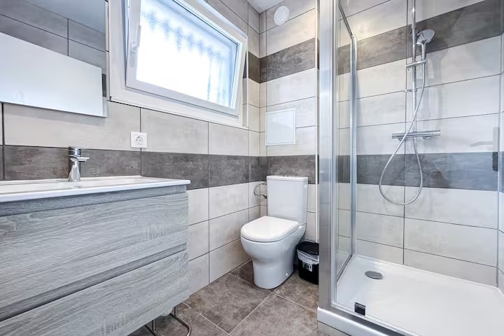 imgi_4_95b667f5-04ed-43a2-99c8-14ade935e209