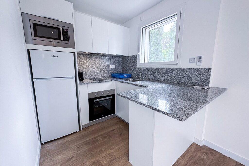 imgi_77_a3ef5984-1162-4aaf-9d9a-fc35c61729a3