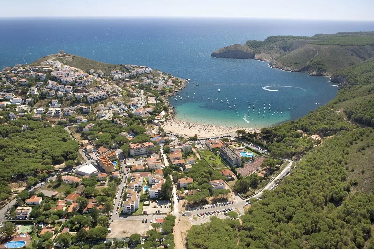 Plage de Cala Montgó